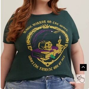 Disney Villains Crew Neck Tee - Cotton Magic Mirror size 1X (14-16)